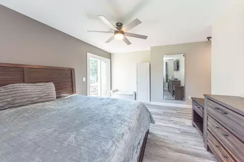 Bedroom - 4950 Westwind Dr, Dexter, MI 48130 photo 3 of 4