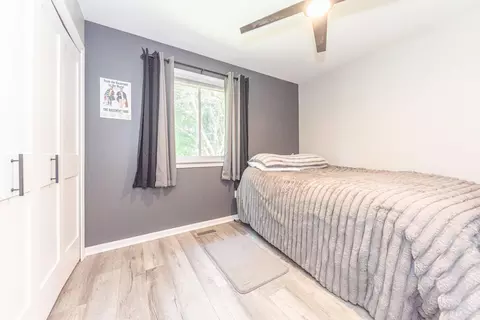 Bedroom - 4950 Westwind Dr, Dexter, MI 48130 photo 4 of 4
