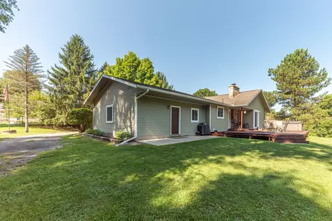 Exterior - 4950 Westwind Dr, Dexter, MI 48130 photo 7 of 10