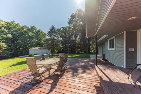 Exterior - 4950 Westwind Dr, Dexter, MI 48130 photo 8 of 10
