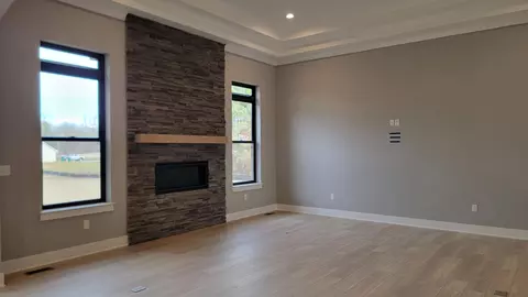 Living - 06 S Elodea, Lodi, MI 48103 photo 2 of 2