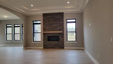 Living - 06 S Elodea, Lodi, MI 48103 photo 1 of 2