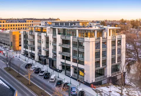 369 N Old Woodward Avenue Unit Ave #201, Birmingham, MI 48009