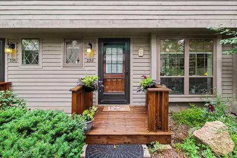 592 S 7th St, Ann Arbor, MI 48103