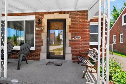 Exterior - 15640 Stricker Ave, Eastpointe, MI 48021 photo 3 of 7