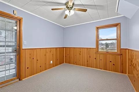 Bedroom - 15640 Stricker Ave, Eastpointe, MI 48021 photo 1 of 9