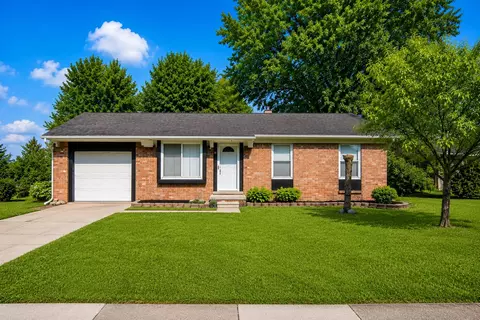 5719 Sunset Trl, Ypsilanti, MI 48197