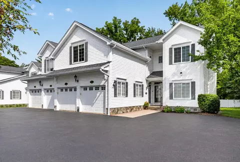 1684 Cassady Pl, Plymouth, MI 48170