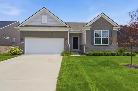 30137 Turtle Creek Cir, Lyon, MI 48165
