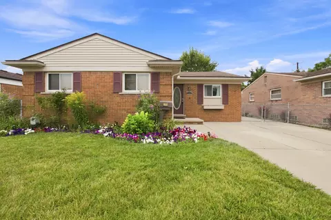 11414 Beech Daly Rd, Redford, MI 48239