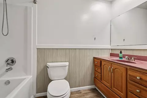 Bath - 7553 Napoleon Rd, Leoni, MI 49201 photo 2 of 2