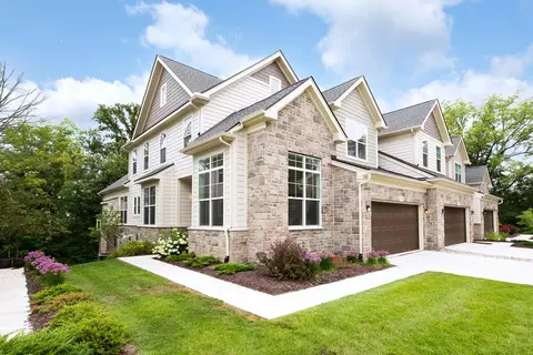 3310 Sunton Rd, Ann Arbor, MI 48105