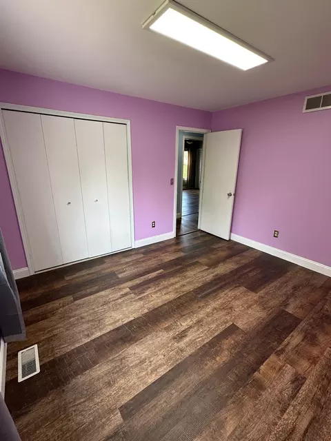 Bedroom - 5017 Saffron Dr, Troy, MI 48085 photo 8 of 9