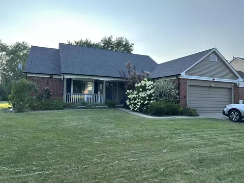 Exterior - 5017 Saffron Dr, Troy, MI 48085 photo 2 of 10