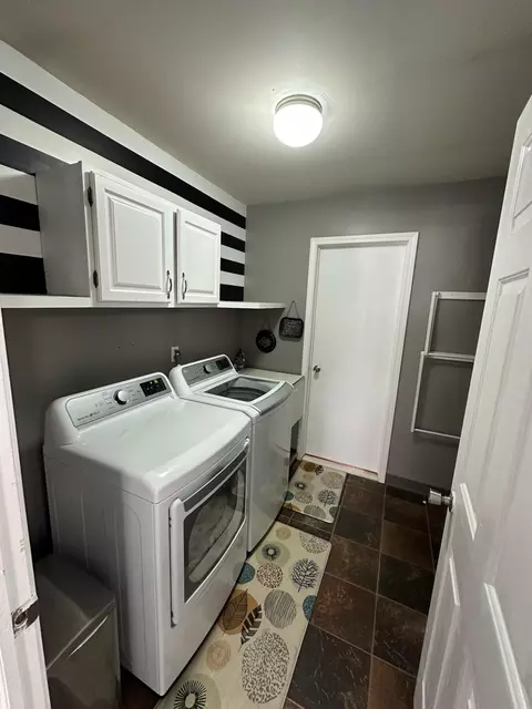 Other - 5017 Saffron Dr, Troy, MI 48085 photo 6 of 7