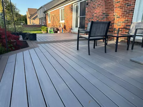 Exterior - 5017 Saffron Dr, Troy, MI 48085 photo 9 of 10