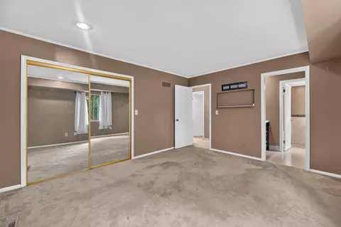 Bedroom - 3309 Sunset Dr, Flint, MI 48503 photo 6 of 6