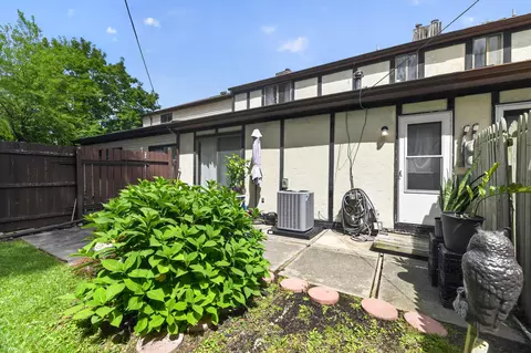 Exterior - 3309 Sunset Dr, Flint, MI 48503 photo 5 of 12