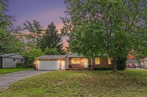 3308 Grafton St, Orion, MI 48359