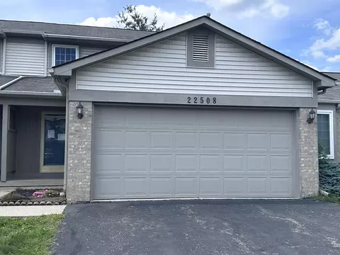 22508 Silver Creek Dr, Woodhaven, MI 48183