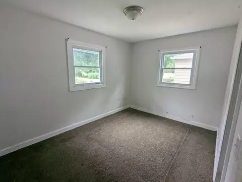 3304 Sheffer Ave, Lansing, MI 48906 photo 4