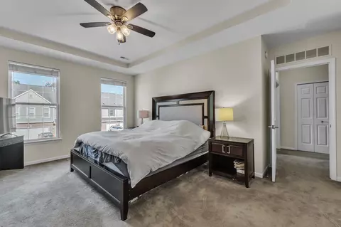 Bedroom - 2263 Pinecroft Dr, Canton, MI 48188 photo 1 of 7