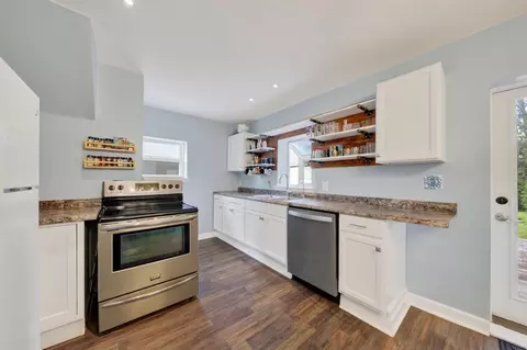 Kitchen - 33 E 2nd St, Milan, MI 48160 photo 2 of 5