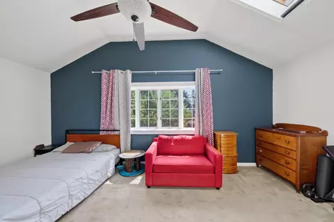 Bedroom - 33 E 2nd St, Milan, MI 48160 photo 2 of 4