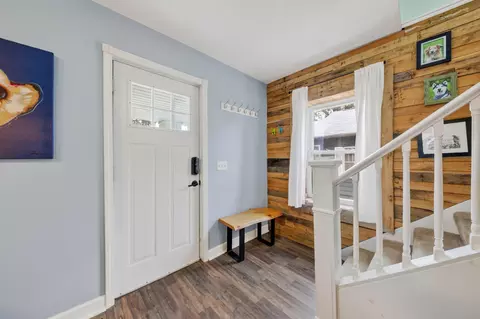 Entry Way - 33 E 2nd St, Milan, MI 48160 photo 1 of 5