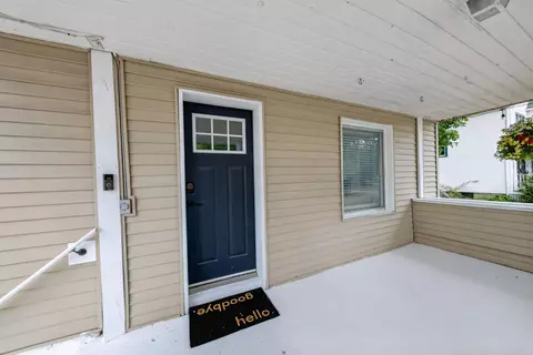 Exterior - 33 E 2nd St, Milan, MI 48160 photo 3 of 10