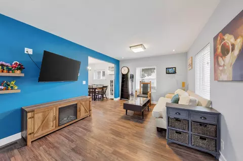Living - 33 E 2nd St, Milan, MI 48160 photo 1 of 2