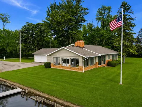 11243 Wynns Rd, Putnam, MI 48169