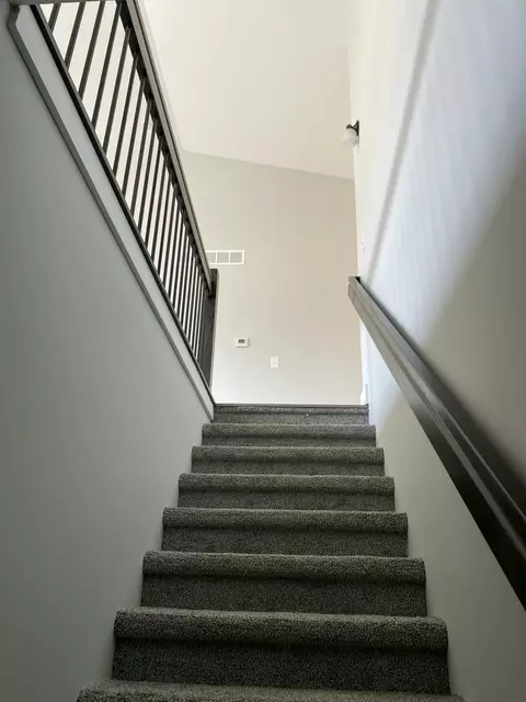 Entry Way - 558 Falcon Dr, Dundee, MI 48131 photo 5 of 5