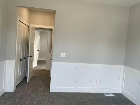 Bedroom - 558 Falcon Dr, Dundee, MI 48131 photo 3 of 5