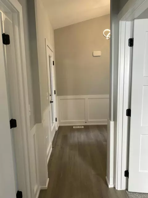 Entry Way - 558 Falcon Dr, Dundee, MI 48131 photo 1 of 5