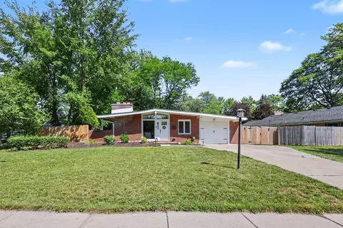 29928 Rock Creek Dr, Southfield, MI 48076