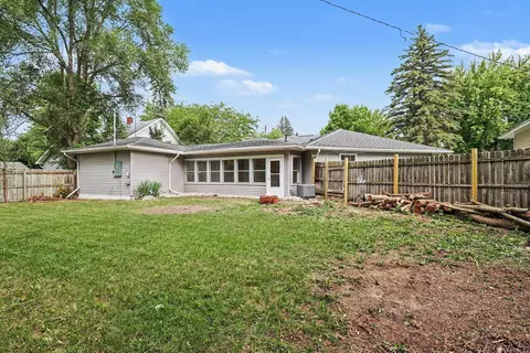 Exterior - 133 W 2nd St, Gladwin, MI 48624 photo 6 of 7