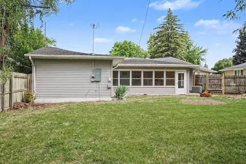 Exterior - 133 W 2nd St, Gladwin, MI 48624 photo 7 of 7
