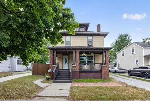 211 S Dean St, Bay City, MI 48706