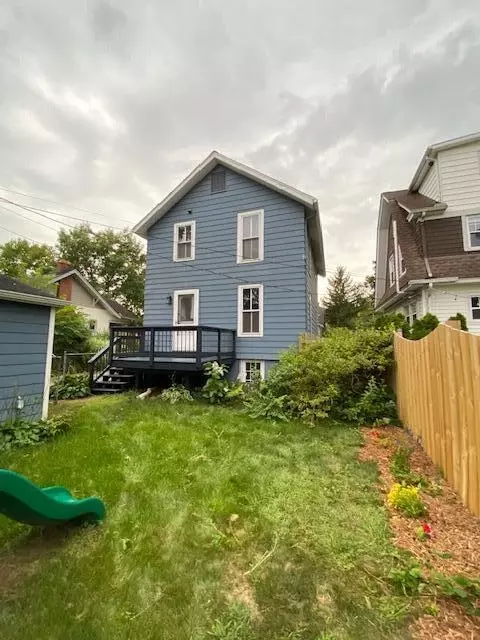 121 Kenwood Ave, Ann Arbor, MI 48103