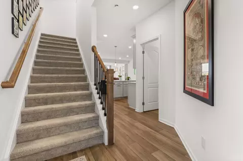 Entry Way - 5543 E Spaniel Dr, Pittsfield, MI 48108 photo 2 of 2