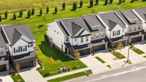View/Area - 5543 E Spaniel Dr, Pittsfield, MI 48108 photo 1 of 3