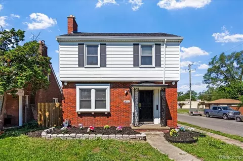 18715 Kentucky St, Detroit, MI 48221