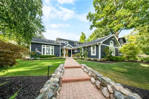 66 Cavanaugh Lake Rd, Sylvan, MI 48118