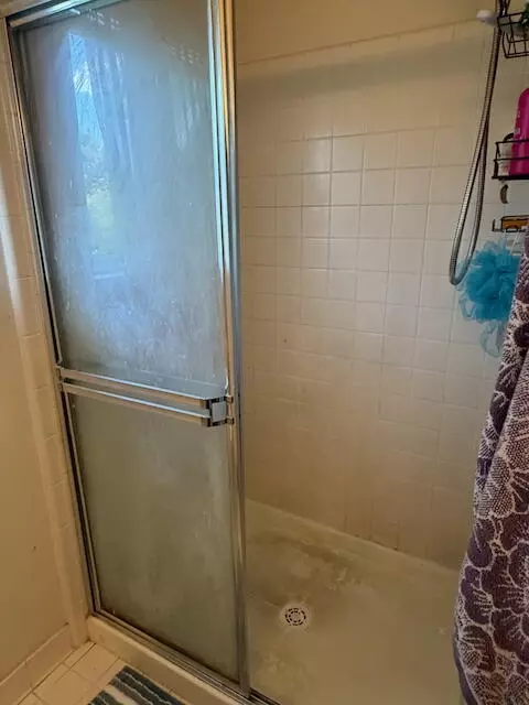 Bath - 2817 Windside Ct, Scio, MI 48103 photo 5 of 8