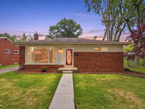 25036 Cathedral St, Redford, MI 48239
