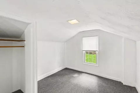 Bedroom - 231 W Biddle St, Jackson, MI 49203 photo 7 of 8