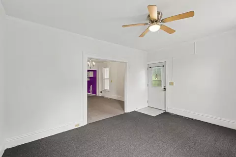 Living - 231 W Biddle St, Jackson, MI 49203 photo 1 of 1