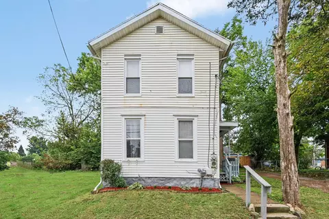 Exterior - 231 W Biddle St, Jackson, MI 49203 photo 5 of 5