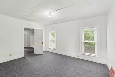 Bedroom - 231 W Biddle St, Jackson, MI 49203 photo 4 of 8
